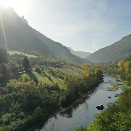 Moulin De Parayre Acomodação com café da manhã Les Vignes Exterior foto